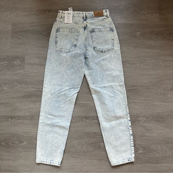 Zara Ripped Mom Fit Jeans - Picture 7 of 9